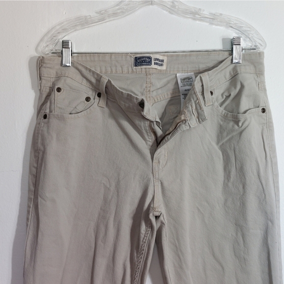 Levi Strauss Signature Beige Low Rise Bootcut Jeans Size 14 - Picture 2 of 12